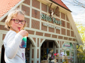 essen-und-trinken-im-wildpark-lueneburger-heide