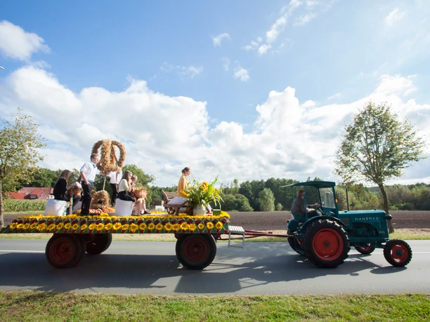erntekönigin-unterwegs