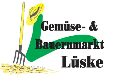 Gemüse- und Bauernmarkt Lüske Logo mit grünem geschwungenem L, schwarzer Schrift Gemüse- & Bauernmarkt Lüske, Heugabel und Strohhut