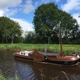 Torfschiff Hoffnung - Rhauderfehn - Ostfriesland 1 Historisches Torfschiff Hoffnung mit Seitenschwertern auf einem Kanal in Rhauderfehn.