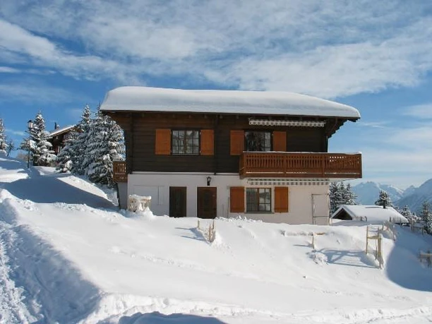 Aussenansicht Winter 2