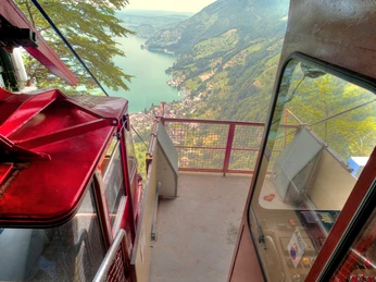 Wissifluh-Bahn im Sommer