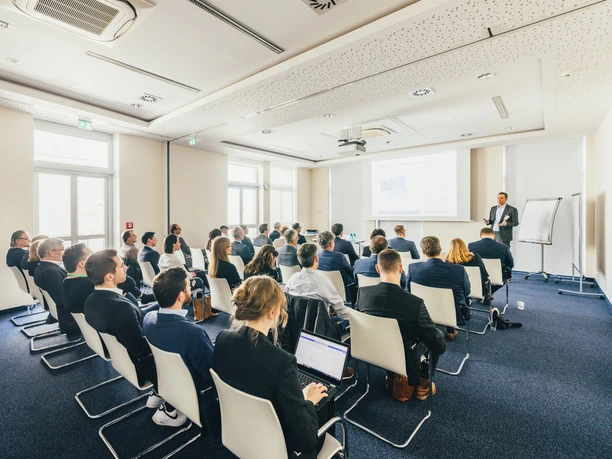 Salles de Pologne: venue with meeting room 2+3 for your meeting & conference in Leipzig Salles de Pologne: venue with meeting room 2+3 for meeting & conference Leipzig convention