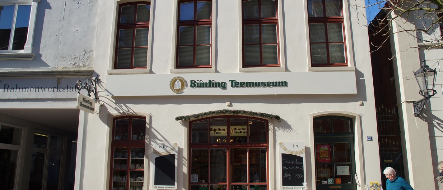 Bünting Teemuseum The picture shows the house of the Bünting Tea Museum