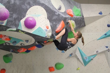 Kluntje Boulderhalle Aurich Kluntje Boulderhalle Aurich Ostfriesland klettern