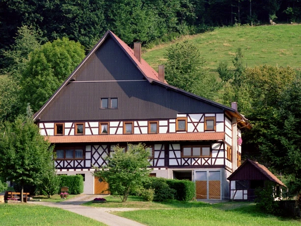 Hausansicht Blustenhof