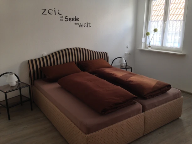 Doppelbett in Fewo