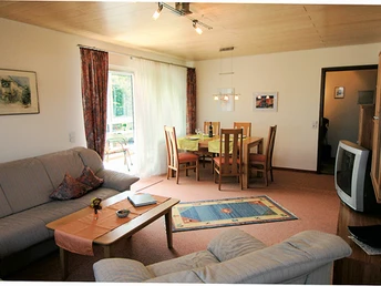Wohn. und Esszimmer Gästehaus Schaber