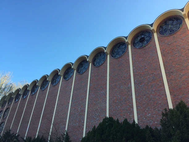 Seitenansicht St. Marien Kirche