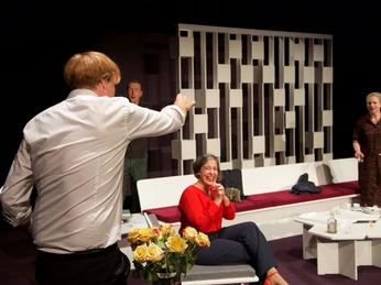 gott_des_gemetzels_13 © Landesbühne Niedersachsen Nord