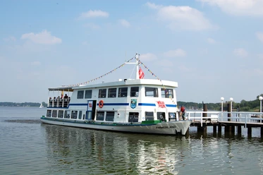 Bad-Zwischenahn-Weisse-Flotte-MS-Ammerland-Aussen-Heiraten.jpg
