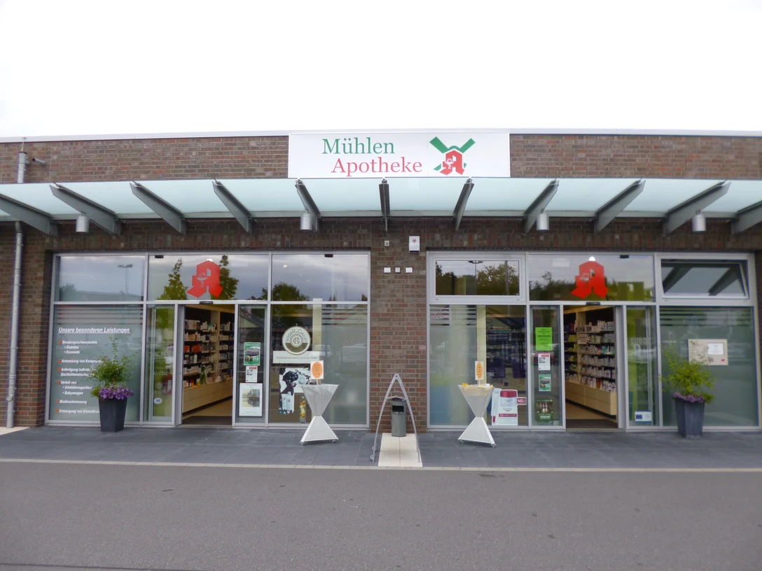 apotheke-front