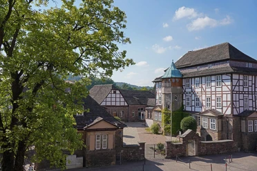 hx-amtsgericht-thomashampel Ansicht des Uffelnschen Hofes, heute Amtsgericht, in Höxter.