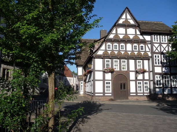 hx-standesamt-stephanberg-1 Hausansicht Küsterhaus in Höxter