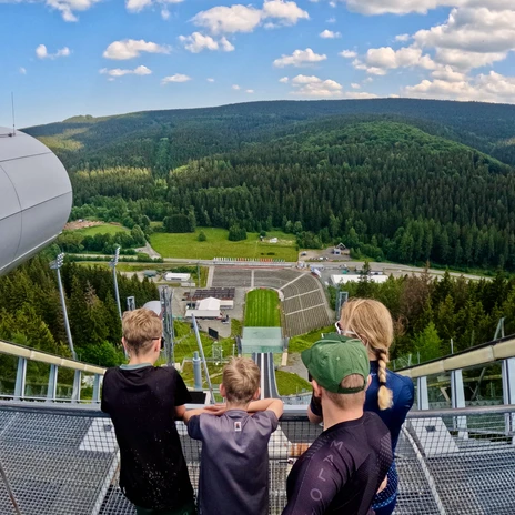 Skisprungschanze in der Sparkassen Vogtland Arena©Fravely.jpeg