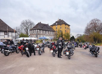 Tonenburg Motorräder und die Tonenburg