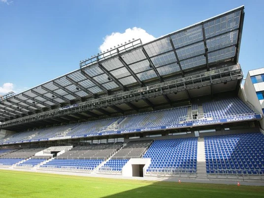 SchücoArena, Osttribüne