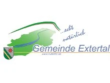 extertal Logo der Gemeinde Extertal mit grünem Umriss, blauem Flusslauf und dem Schriftzug „echt natürlich“.