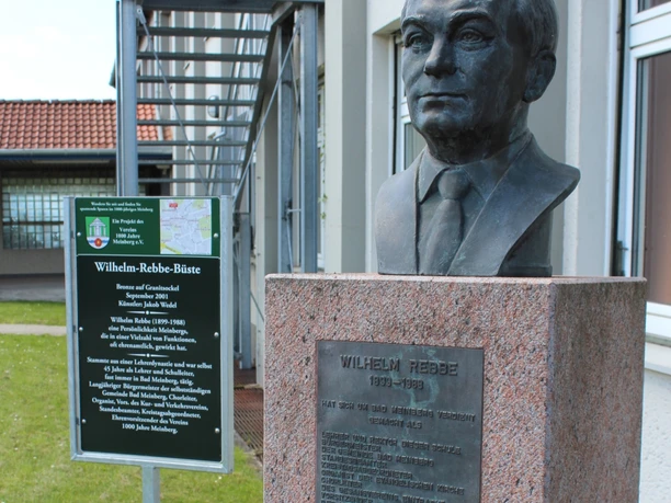 Wilhelm-Rebbe-Büste