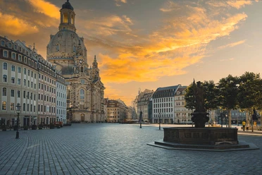 Neumarkt-Frauenkirche-QF-web.jpg