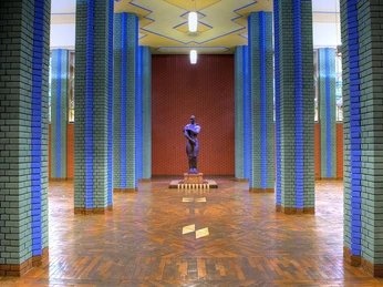 Peter Behrens-Bau Ausstellungshalle Höchst