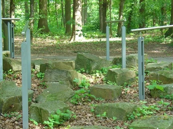 Ausschnitt des Therapie Parcours in der Oeynhausener Schweiz