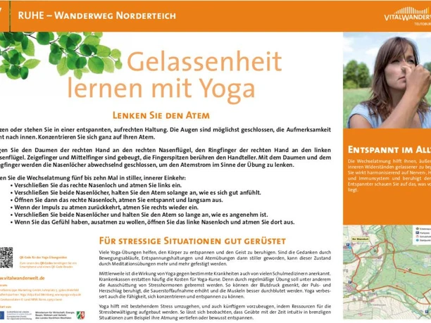 VitalWanderWelt Wanderweg Norderteich - Gelassenheit lernen mit Yoga Gelassenheit lernen beim Yoga am Wanderweg Norderteich, Ruhe inmitten natürlicher Landschaft.