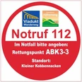 Runder Rettungspunkt-Aufkleber für den Viadukt-Wanderweg, Notrufnummer 112, Position Kleiner Kobbennacken.