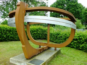 054