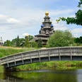 Blick auf die Russisch-Orthodoxe Holzkirche Blick auf die Russisch-Orthodoxe Holzkirche auf dem Gelände des Mühlenmuseums GifhornView of the Russian Orthodox wooden church on the grounds of the Gifhorn Mill MuseumUdsigt til den russisk-ortodokse trækirke på Gifhorn Møllemuseums grundUitzicht op de Russisch-orthodoxe houten kerk op het terrein van het Molenmuseum Gifhorn