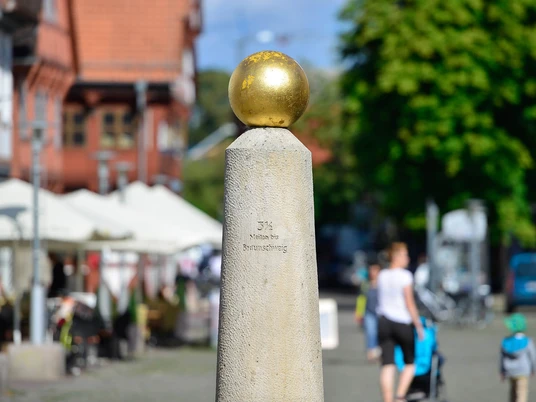 Gifhorner Meilenstein in der Innenstadt Gifhorner Meilenstein in der Innenstadt