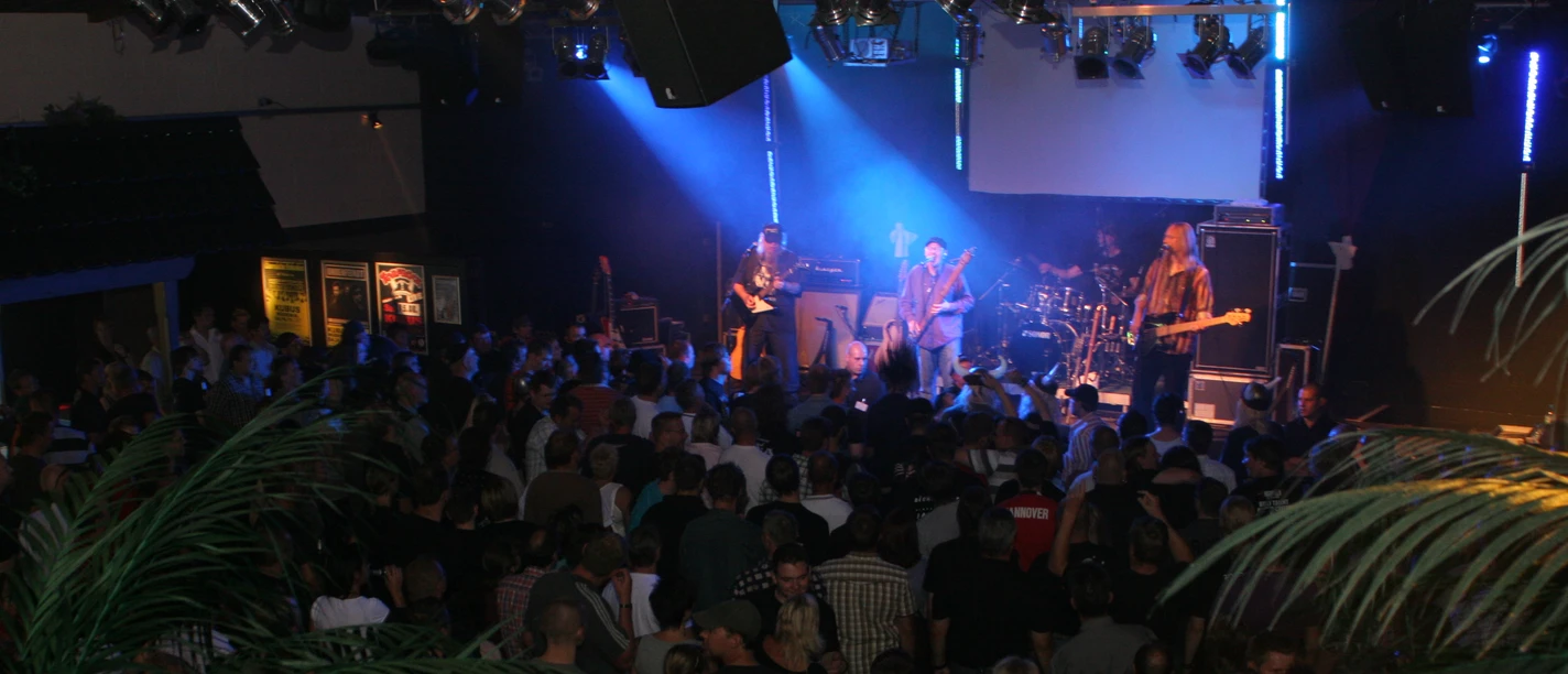 Bandauftritt im KUBUS Kultur- und Eventhalle Bandauftritt im KUBUS Kultur- und Eventhalle in Müden/Aller