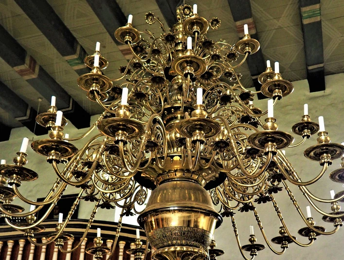 St. Laurentius-Kirche, Lunden