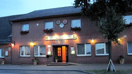 Landgasthaus Krendel Außenansicht Außenansicht vom Landgasthaus Krendel in Wahrenholz