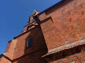 St. Petri Kirche Burhave.jpeg