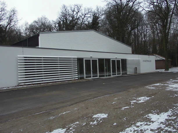 Außenansicht Stadthalle Wittingen Außenansicht Stadthalle Wittingen