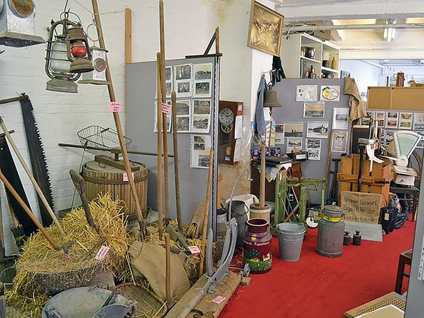 Meine(r) Stuben - Kleingerätesammlung Kleingerätesammlung in der Meine(r) Stuben