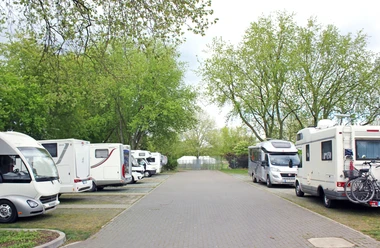Wohnmobilstellplatz Allerwelle Blick auf den Wohnmobilstellplatz Allerwelle in Gifhorn