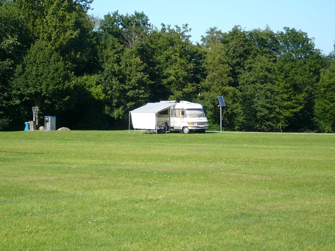 Wohnmobilstellplatz "Bohldamm" Wohnmobil auf dem Stellplatz "Bohldamm" in Hankensbüttel