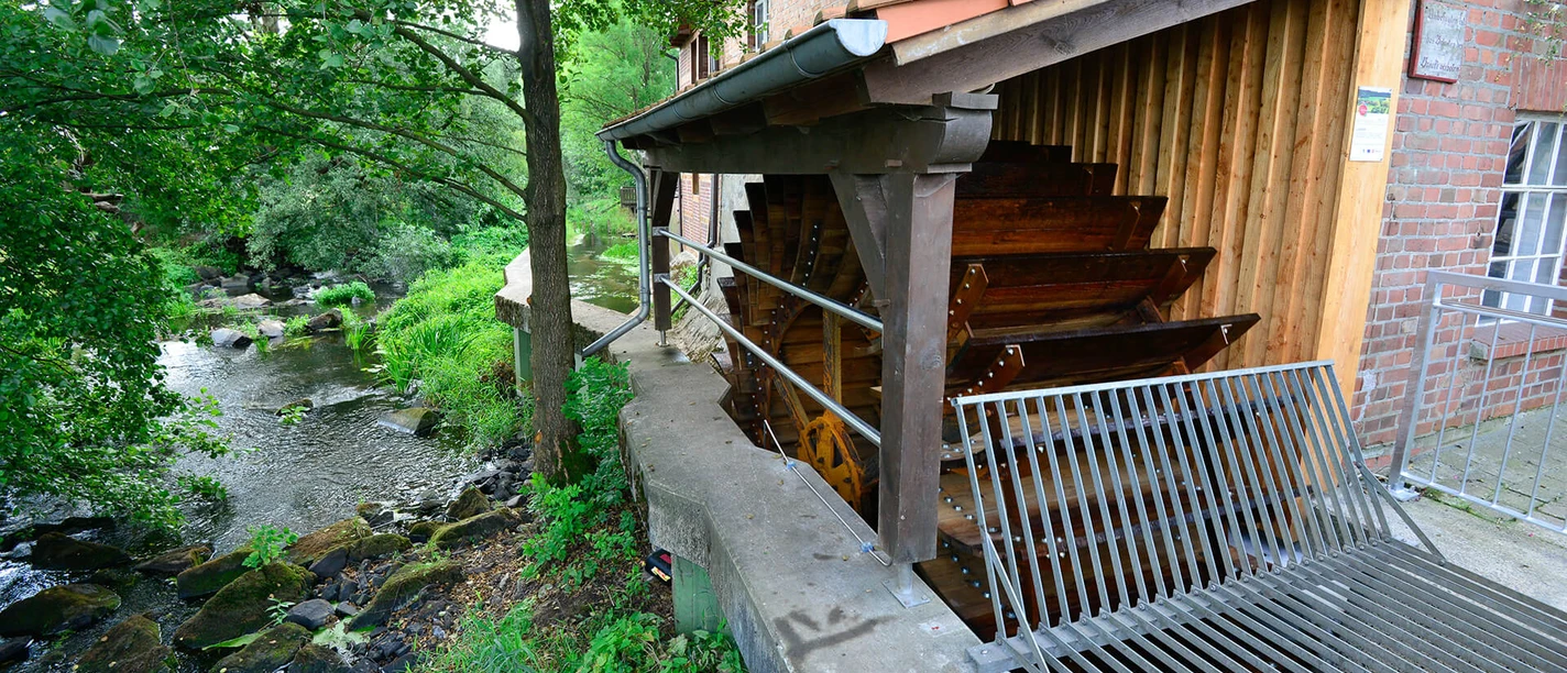 Mühlenrad Wassermühle Wahrenholz Mühlenrad der Wassermühle Wahrenholz