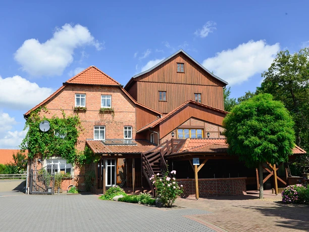 Rückseite Wahrenholzer Wassermühle Rückseite der Wahrenholzer Wassermühle