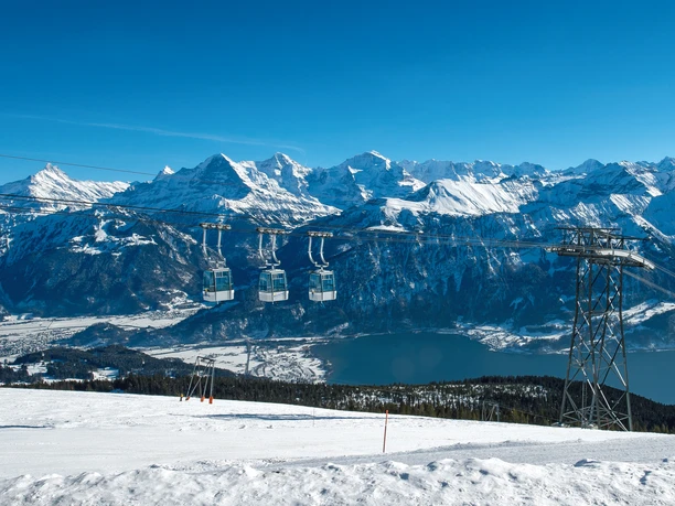 niederhorn-winter-gondeln