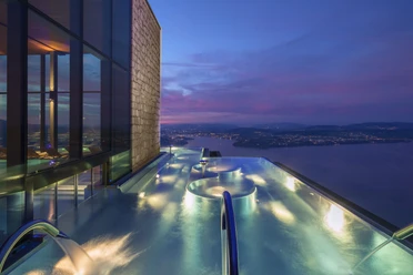 Bürgenstock Infinity Pool
