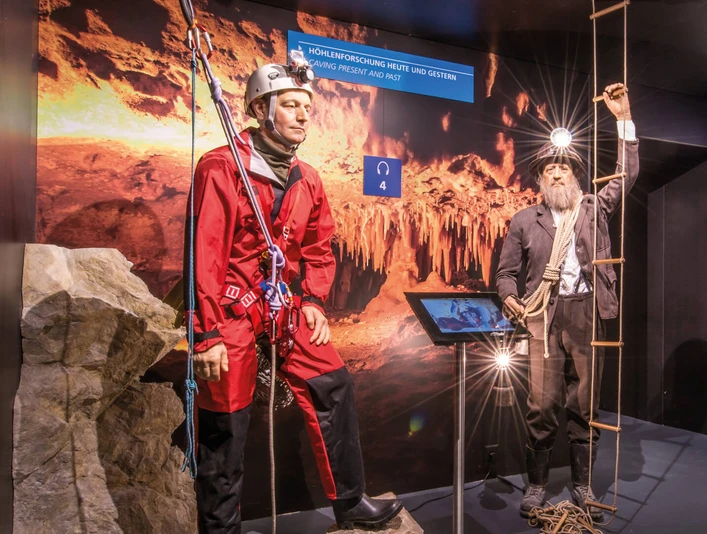 st-beatus-hoehlen-hoehlenmuseum-herbst-ausflug-thunersee