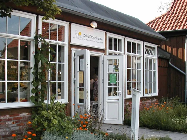KräuThaerLaden im Heilpflanzengarten Celle KräuThaerLaden im Heilpflanzengarten Celle