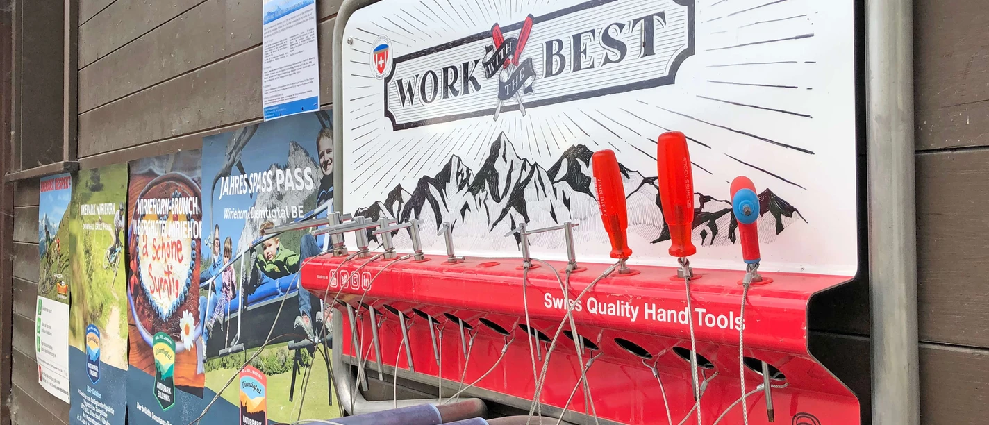 Always at hand in the event of a breakdown - service station for bikes at the Wiriehorn valley station