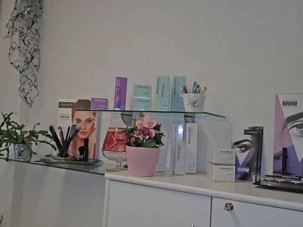 Cosmetic shop of «IG gsund u schön»