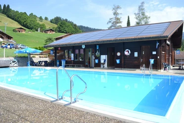 habkern-schwimmbad-freiluft-sommer-pool-solarbeheizt