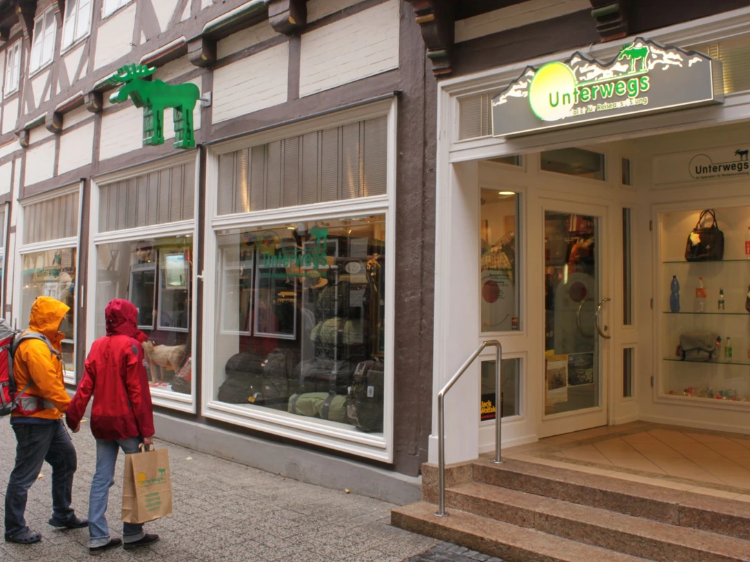 celle-einkaufen-unterwegs-aussenansicht