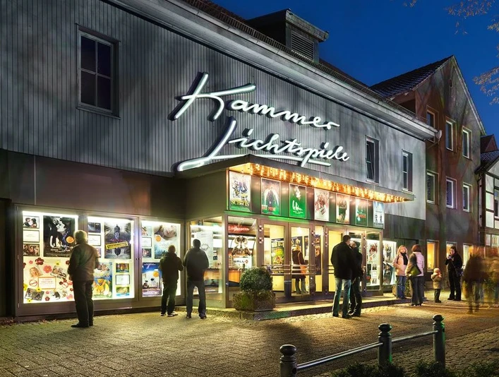 kammerlichtspiele-celle-aussenansicht-a